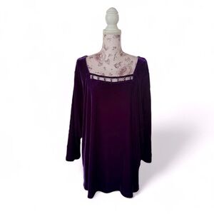 Quacker Factory Velvet Purple Blouse